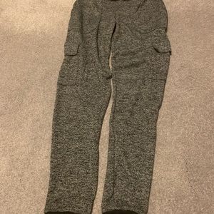 Gray sweatpants with pockets on the side